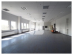 Büro - ca. 15.800 m² große Lager-/Logistikflächen und ca. 700 m² Büro-/Sozialflächen